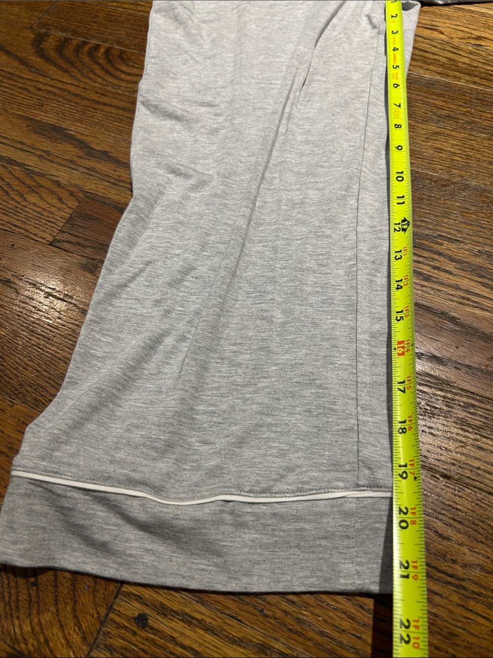 Auden Light Gray Short-Sleeve Pajama Set with Piping - Picture 4 of 8
